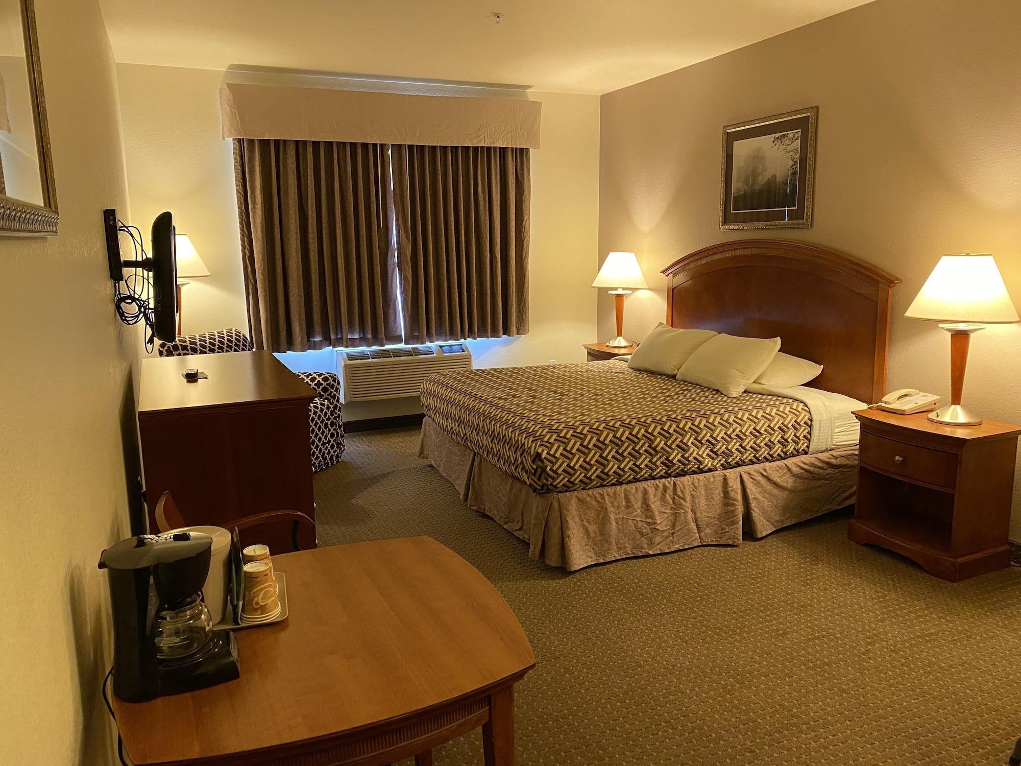 A Riverside Inn Travelodge By Wyndham Fairplay Exterior photo